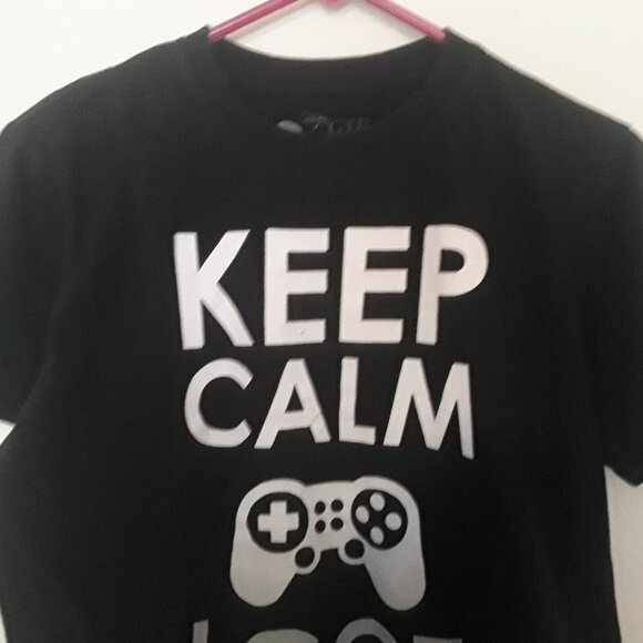 Mon Keys Mens size medium black w/white and gray Keep Calm Gaming T-Shirt - Picture 2 of 4